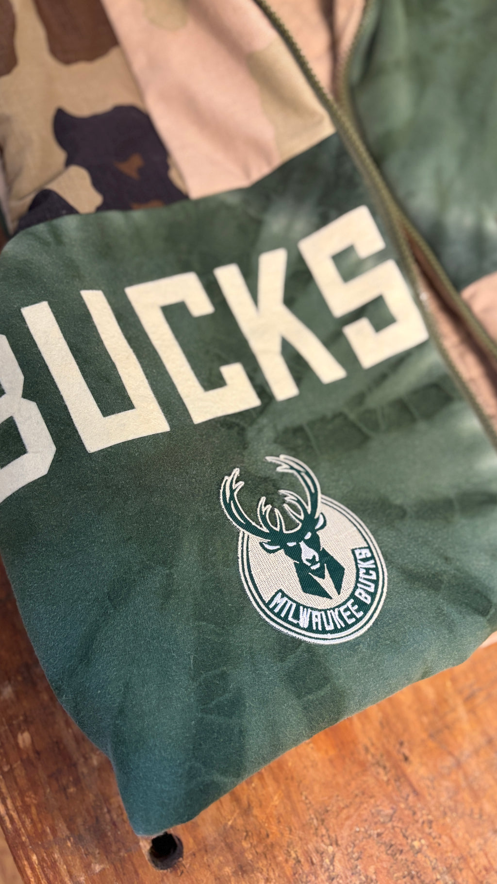 Milwaukee Bucks Camo Patchwork Vest — Size S