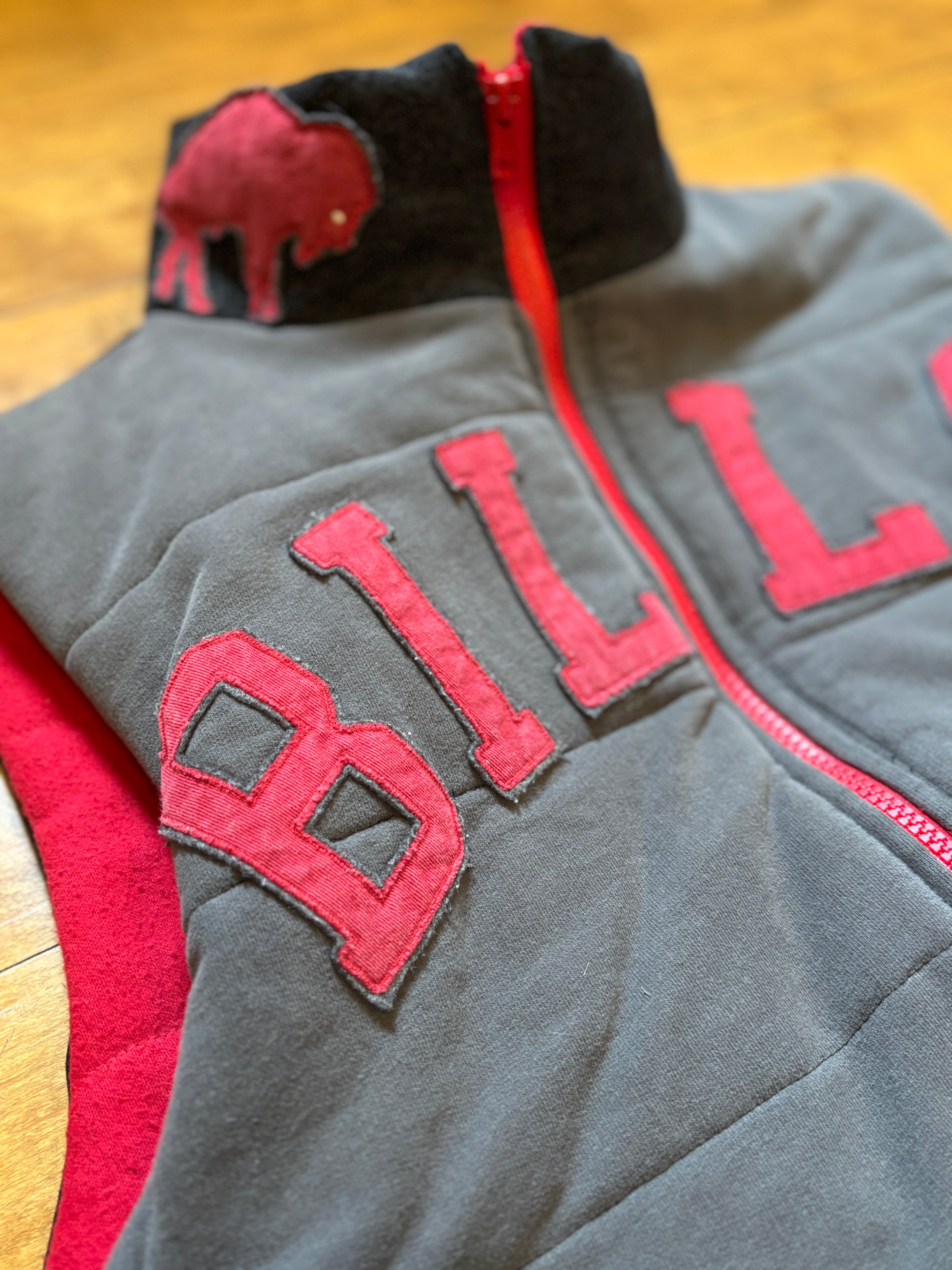 Buffalo Bills Appliqué Fleece Vest — Size S