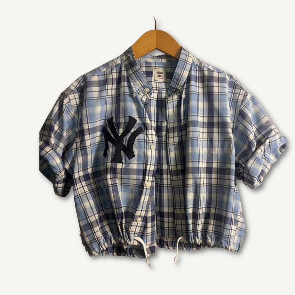 NY Yankees Cropped Short Sleeve Shirt With Drawcord Hem— Size S