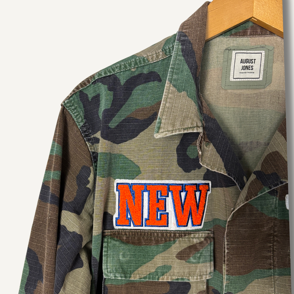 New York Knicks Camo Military Jacket — Size L